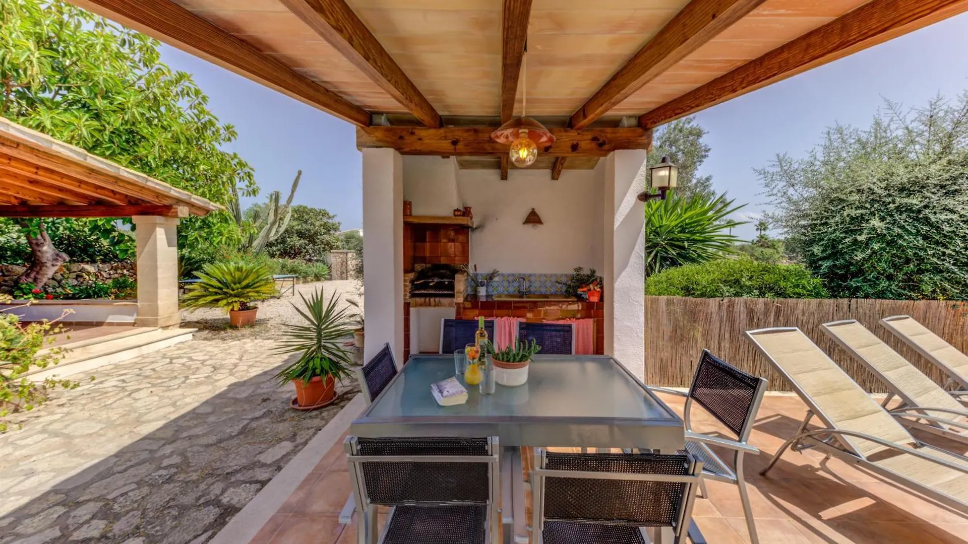 Villa Can Salas By Sealand Villas Pollenca